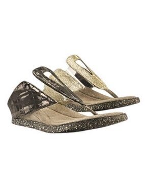 Grazia 4 - Black-Pewter flips to Sparkling Gold Wedge Sandals